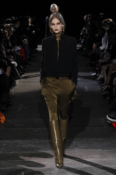 <strong>Givenchy by Riccardo Tisci｜ジバンシィ バイ リカルド ティッシ</strong>　2012-13年秋冬コレクション速報