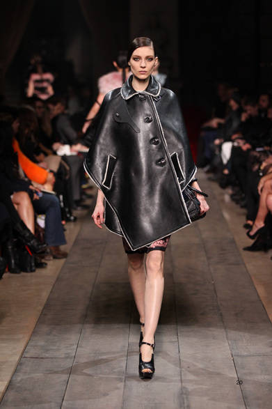 <strong>LOEWE｜ロエベ</strong>　2012-13年秋冬コレクション速報