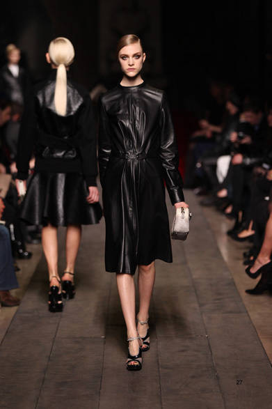 <strong>LOEWE｜ロエベ</strong>　2012-13年秋冬コレクション速報