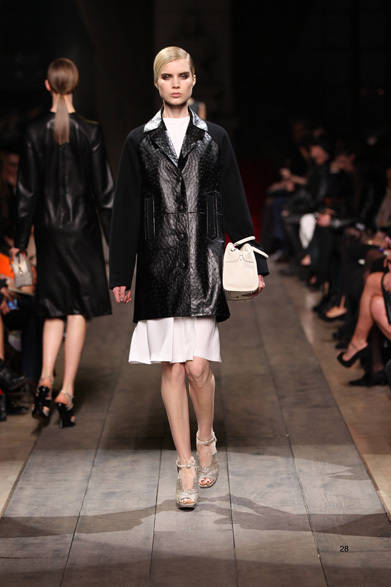 <strong>LOEWE｜ロエベ</strong>　2012-13年秋冬コレクション速報