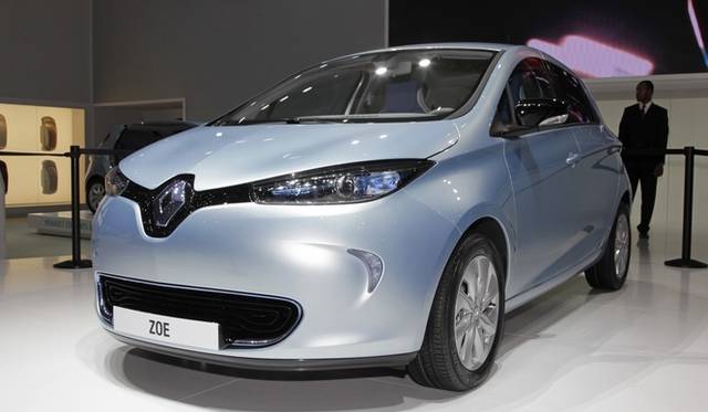<strong>Renault ZOE｜ルノー ZOE</strong>