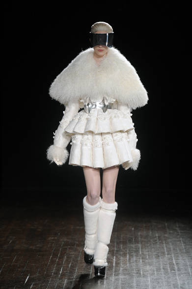 <strong>ALEXANDER McQUEEN｜アレキサンダー・マックイーン</strong>　2012-13年秋冬コレクション速報