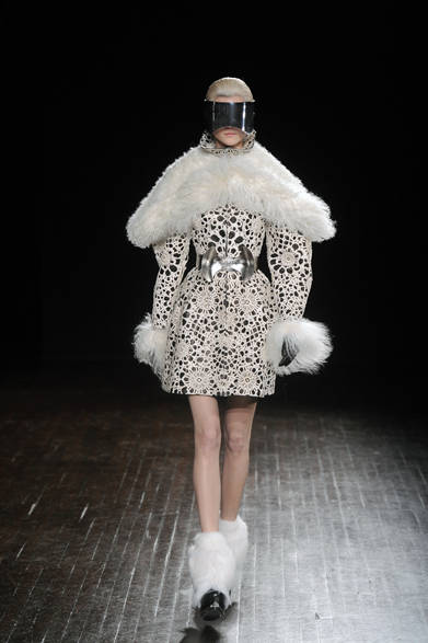 <strong>ALEXANDER McQUEEN｜アレキサンダー・マックイーン</strong>　2012-13年秋冬コレクション速報
