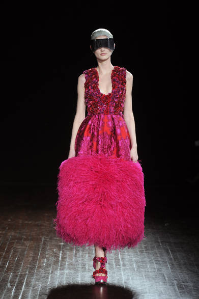 <strong>ALEXANDER McQUEEN｜アレキサンダー・マックイーン</strong>　2012-13年秋冬コレクション速報