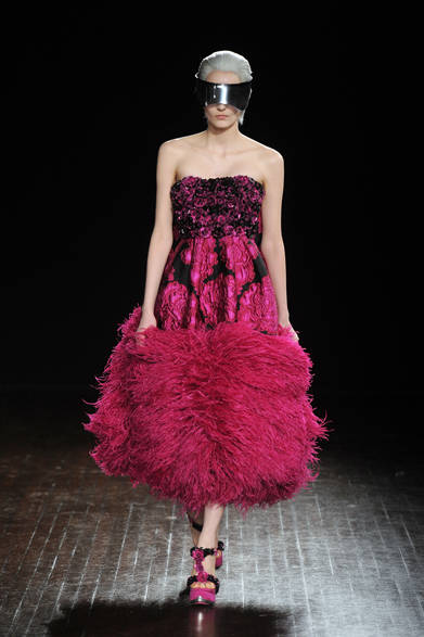 <strong>ALEXANDER McQUEEN｜アレキサンダー・マックイーン</strong>　2012-13年秋冬コレクション速報