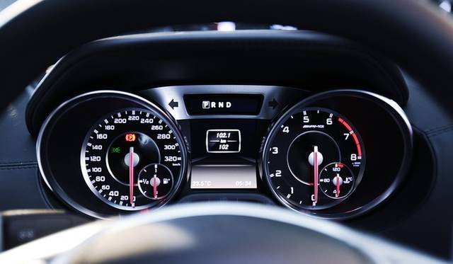 <strong>Mercedes-benz SL63AMG｜メルセデス ベンツSL63AMG</strong>