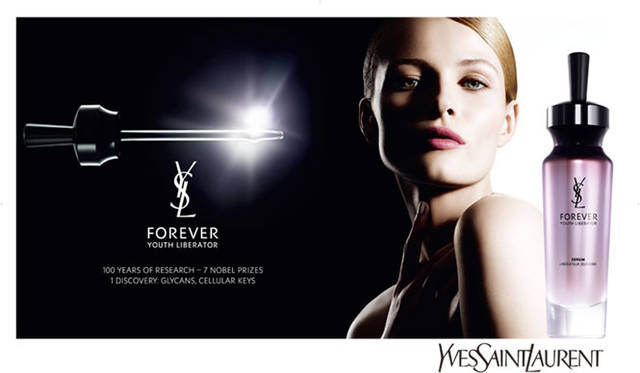 <strong>YVES SAINT LAURENT│イヴ・サンローラン</strong>　FOREVERの印象的なビジュアル。