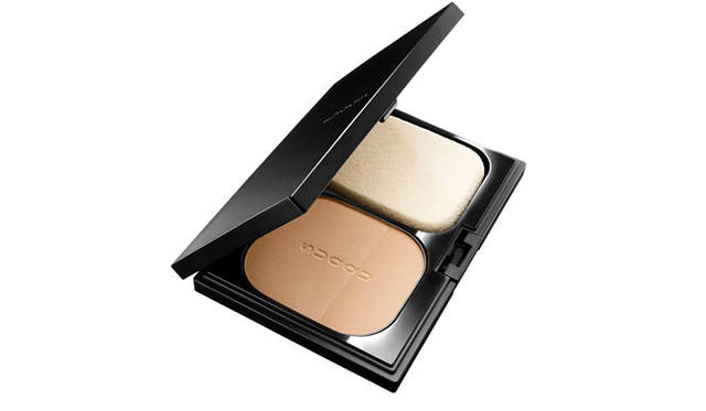 <strong>SUQQU｜スック</strong>　＜ファンデーション＞スック デュアル エフェクト パウダー ファンデーション 1万500円