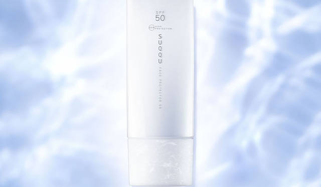 <strong>SUQQU｜スック</strong>　＜日焼け止め＞スック フェイス プロテクター 6300円