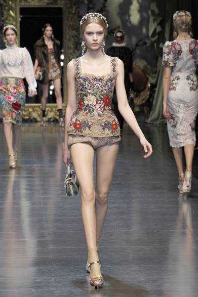 <strong>DOLCE&GABBANA｜ドルチェ＆ガッバーナ</strong>　2012-13年秋冬コレクション速報