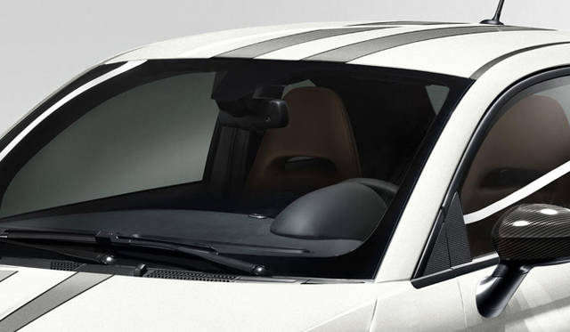 <strong>ABARTH 695 Tributo Ferrari Tribute al Giappone｜アバルト695トリブート フェラーリ トリブート アル ジャポーネ</strong>