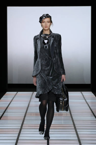 <strong>EMPORIO ARMANI｜エンポリオ アルマーニ</strong>　2012-13年秋冬コレクション速報