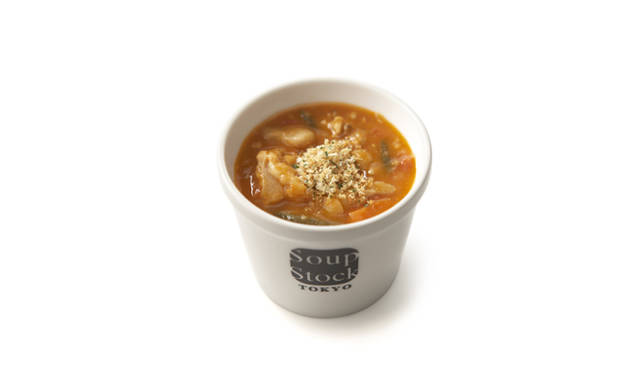 <strong>Soup Stock Tokyo｜スープストックトーキョー</strong>　Soup de France第2弾「豚肉と緑レンズ豆のオーベルニュ風煮込みスープ」（2011年11月）。