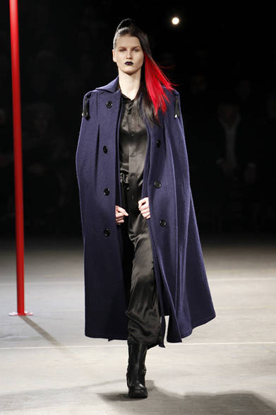 <strong>YOHJI YAMAMOTO｜ヨウジヤマモト</strong>　2012-13年秋冬コレクション速報