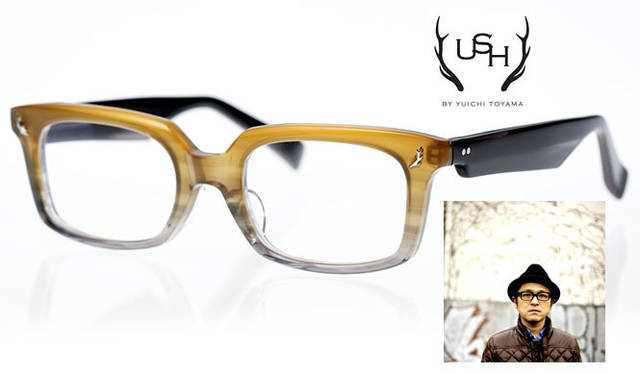 <strong>プロジェクト“Tokyo EyEs” </strong>　  <strong>USH（アッシュ）</strong>　UNDER SPIRITUAL HORN＝精神の内側に存在する角を意味する造語の頭文字。ひとの内面に存在する“角＝本質”の一部を象徴するアイウェアでありたいというおもいからネーミングされた。