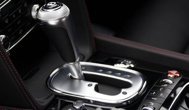 <strong>Bentley Continental GT V8｜ベントレー コンチネンタル GT V8</strong>