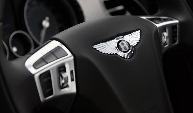 <strong>Bentley Continental GT V8｜ベントレー コンチネンタル GT V8</strong>