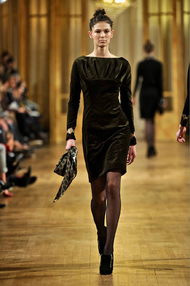 <strong>ALEXIS MABILLE｜アレクシ・マビーユ</strong>　2012-13年秋冬コレクション速報