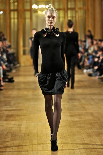 <strong>ALEXIS MABILLE｜アレクシ・マビーユ</strong>　2012-13年秋冬コレクション速報