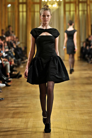 <strong>ALEXIS MABILLE｜アレクシ・マビーユ</strong>　2012-13年秋冬コレクション速報