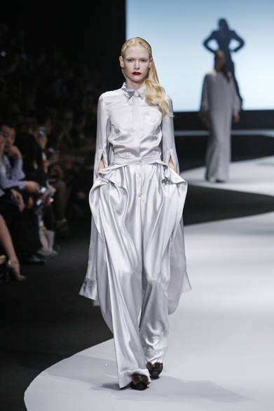 <strong>VIKTOR&ROLF｜ヴィクター＆ロルフ</strong>　2012-13年秋冬コレクション速報