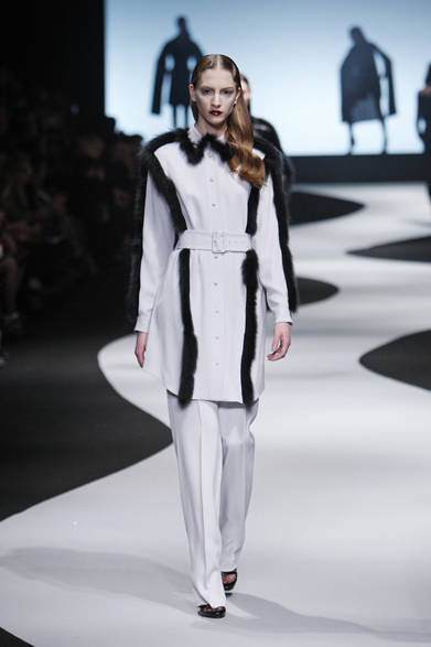 <strong>VIKTOR&ROLF｜ヴィクター＆ロルフ</strong>　2012-13年秋冬コレクション速報