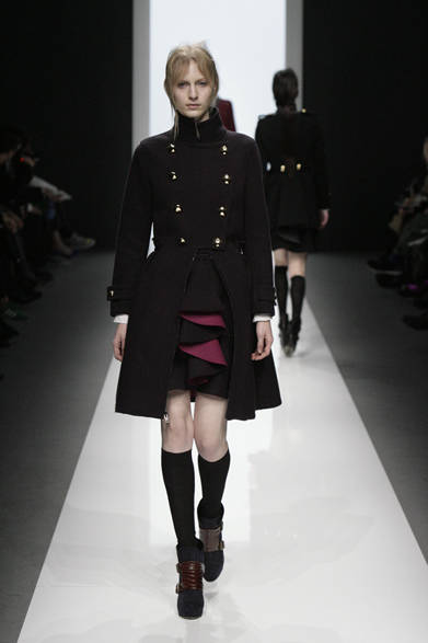 <strong>sacai｜サカイ</strong>　2012-13年秋冬コレクション速報