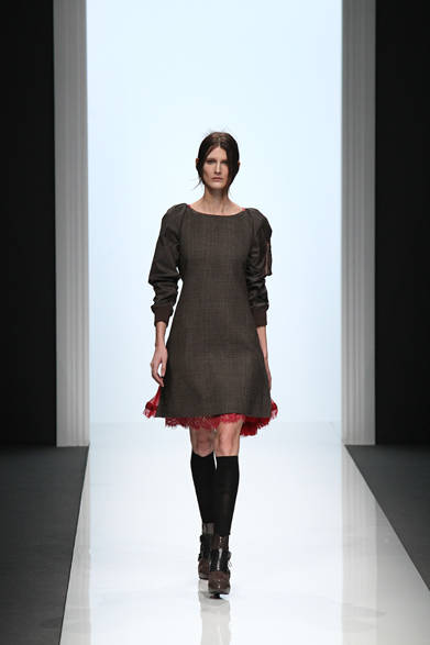 <strong>sacai｜サカイ</strong>　2012-13年秋冬コレクション速報