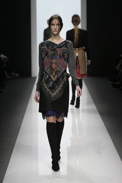 <strong>sacai｜サカイ</strong>　2012-13年秋冬コレクション速報