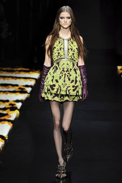 <strong>Roberto Cavalli｜ロベルト カヴァリ</strong>　2012-13年秋冬コレクション速報