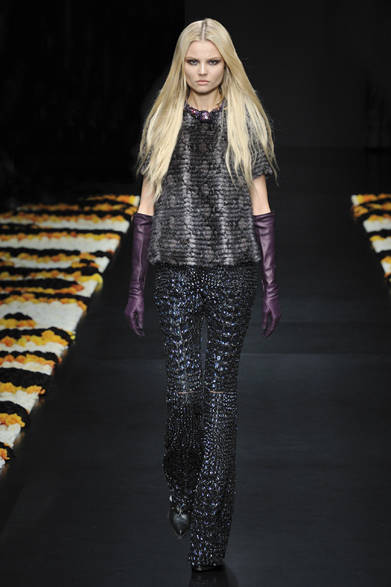 <strong>Roberto Cavalli｜ロベルト カヴァリ</strong>　2012-13年秋冬コレクション速報
