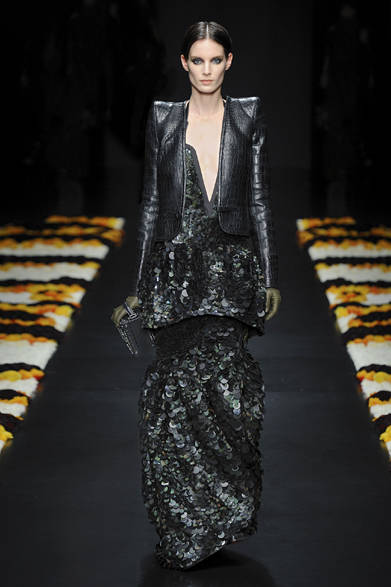 <strong>Roberto Cavalli｜ロベルト カヴァリ</strong>　2012-13年秋冬コレクション速報