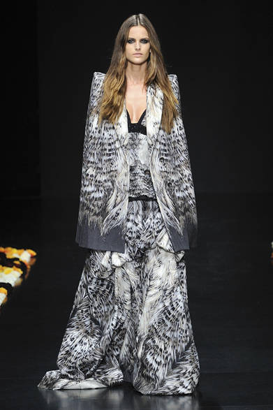 <strong>Roberto Cavalli｜ロベルト カヴァリ</strong>　2012-13年秋冬コレクション速報