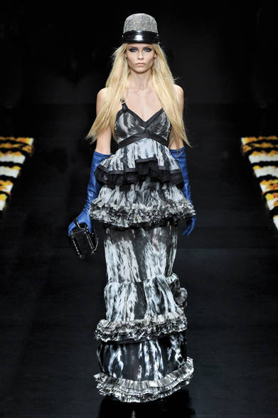 <strong>Roberto Cavalli｜ロベルト カヴァリ</strong>　2012-13年秋冬コレクション速報