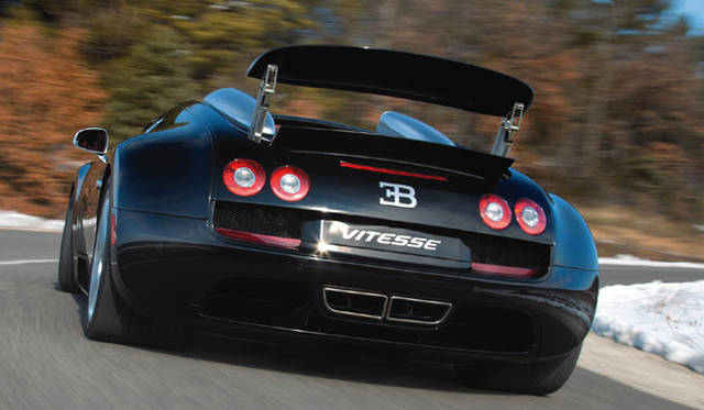 <strong>Bugatti Veyron 16.4 Grand Sport Vitesse｜ブガッティ ヴェイロン 16.4 グラン スポール ヴィッテス</strong>