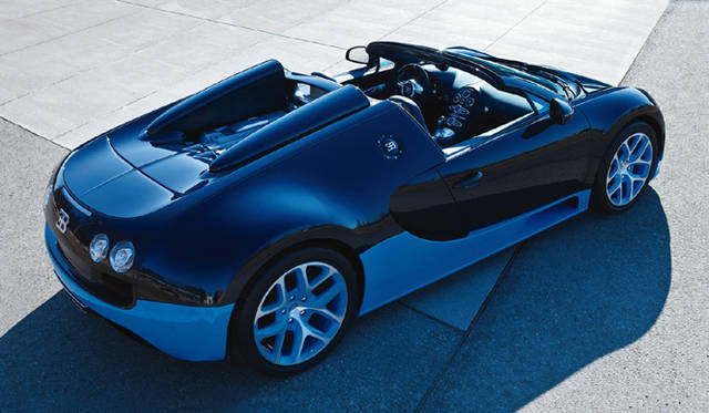 <strong>Bugatti Veyron 16.4 Grand Sport Vitesse｜ブガッティ ヴェイロン 16.4 グラン スポール ヴィッテス</strong>