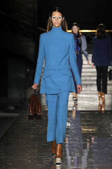 <strong>MIU MIU｜ミュウミュウ</strong>　2012-13年秋冬コレクション速報