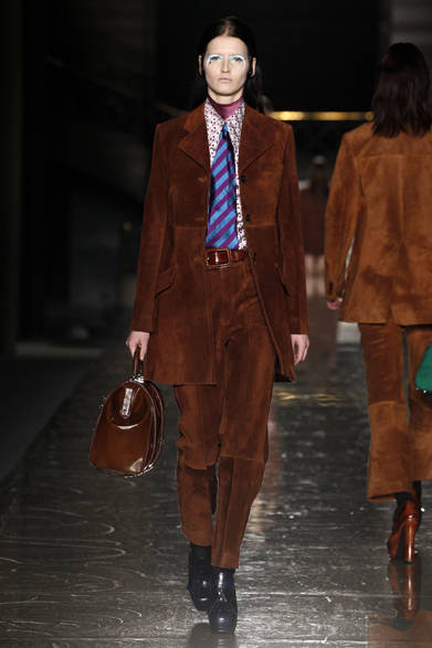 <strong>MIU MIU｜ミュウミュウ</strong>　2012-13年秋冬コレクション速報