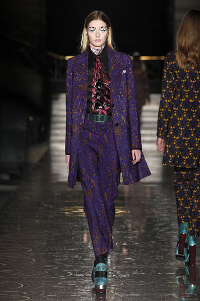 <strong>MIU MIU｜ミュウミュウ</strong>　2012-13年秋冬コレクション速報