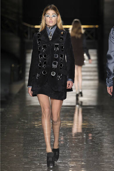 <strong>MIU MIU｜ミュウミュウ</strong>　2012-13年秋冬コレクション速報