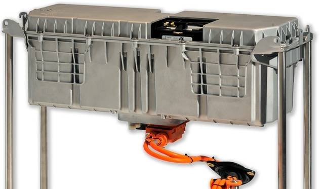 <strong>BMW Activehybrid5｜ビー・エム・ダブリュー アクティブハイブリッド5</strong>