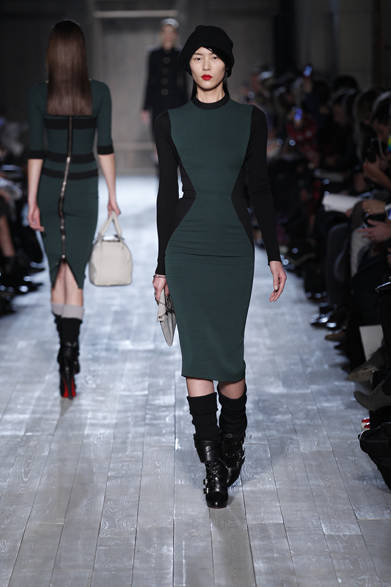 <strong>Victoria Beckham｜ヴィクトリア・ベッカム</strong>　2012-13年秋冬コレクション速報