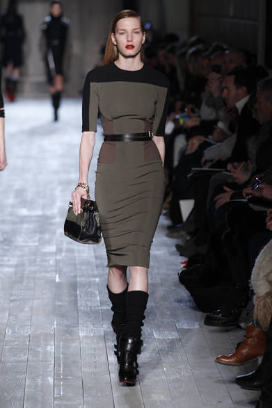 <strong>Victoria Beckham｜ヴィクトリア・ベッカム</strong>　2012-13年秋冬コレクション速報