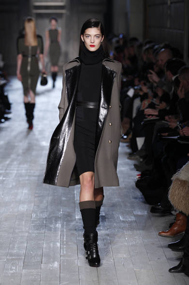 <strong>Victoria Beckham｜ヴィクトリア・ベッカム</strong>　2012-13年秋冬コレクション速報