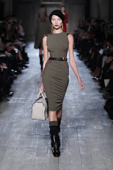 <strong>Victoria Beckham｜ヴィクトリア・ベッカム</strong>　2012-13年秋冬コレクション速報