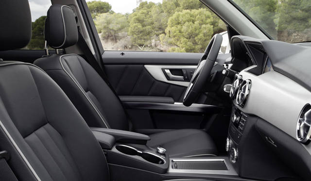 <strong>Mercedes-Benz GLK 350 4MATIC BlueEFFICIENCY｜メルセデス・ベンツ GLK 350 4MATIC ブルーエフィシェンシー</strong>