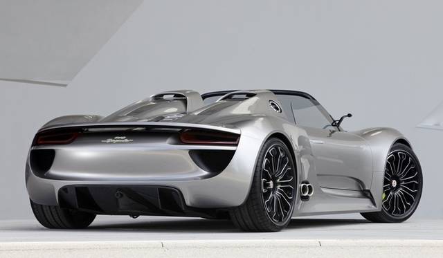 <strong>Porsche 918 Spider｜ポルシェ918スパイダー</strong>　2010年のジュネーブ国際モーターショーで発表された918スパイダー コンセプト