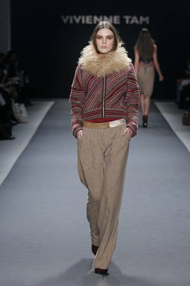 <strong>VIVIENNE TAM｜ヴィヴィアン タム</strong>　2012-13年秋冬コレクション速報