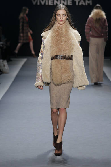 <strong>VIVIENNE TAM｜ヴィヴィアン タム</strong>　2012-13年秋冬コレクション速報