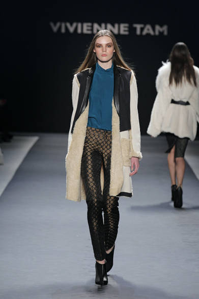 <strong>VIVIENNE TAM｜ヴィヴィアン タム</strong>　2012-13年秋冬コレクション速報